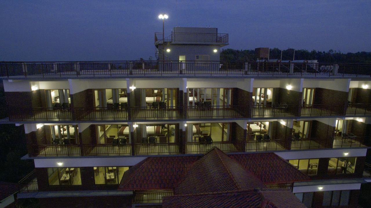 Arayal Resort-A Unit Of Sharoy Resort Tariyod Εξωτερικό φωτογραφία